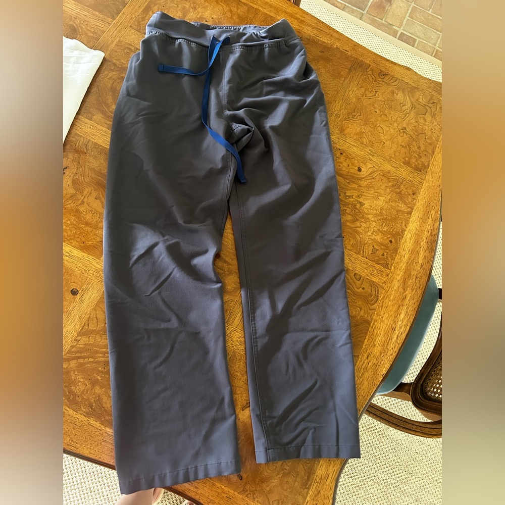 Figs Charcoal Scrub Pants with Blue Drawcord 2648 size small petite